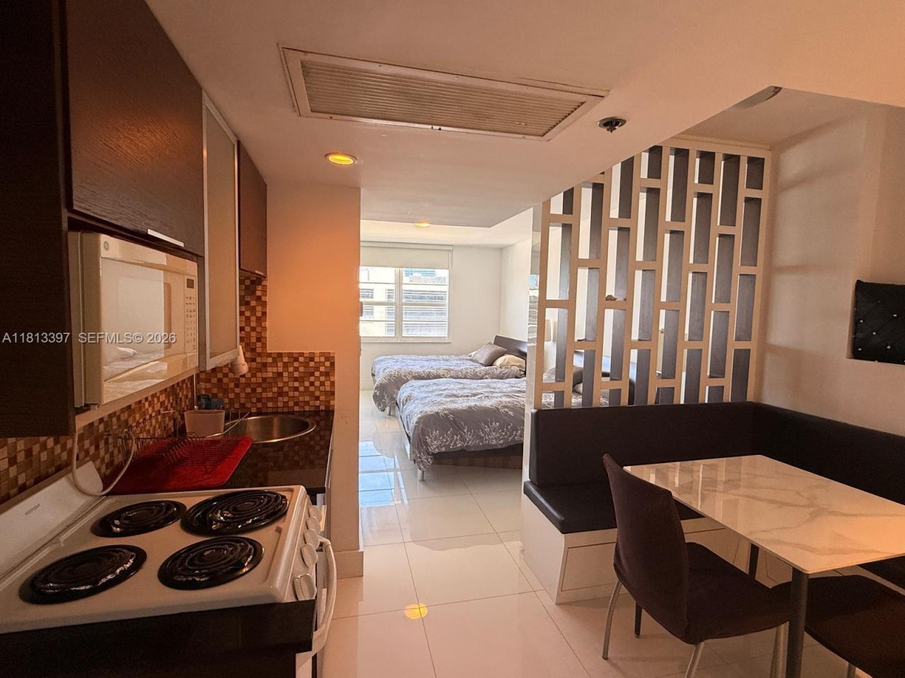 100 Lincoln Rd, Unit 1214, Miami Beach, FL 33139 Photo