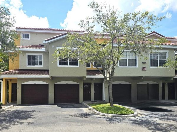 5711 BENTGRASS DRIVE, Unit 19-203, SARASOTA, FL 34235