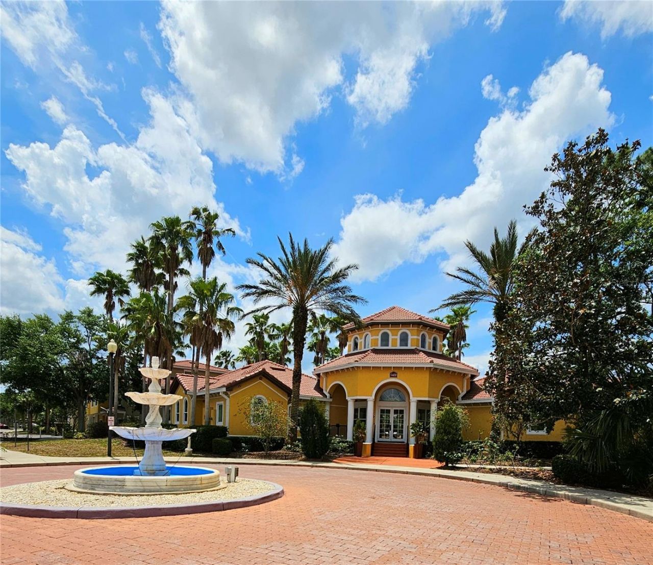 5711 Bentgrass Drive, Unit 19-203, Sarasota, FL 34235 Photo