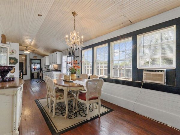 3848 S Highway 304, Rosanky, TX 78953