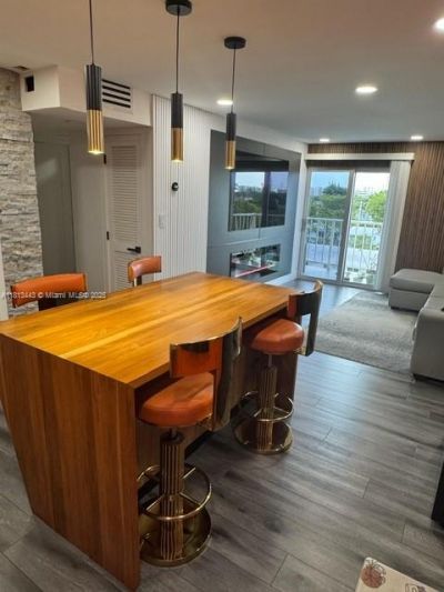 4550 NW 9th St, Unit 520E, Miami, FL 33126 Photo