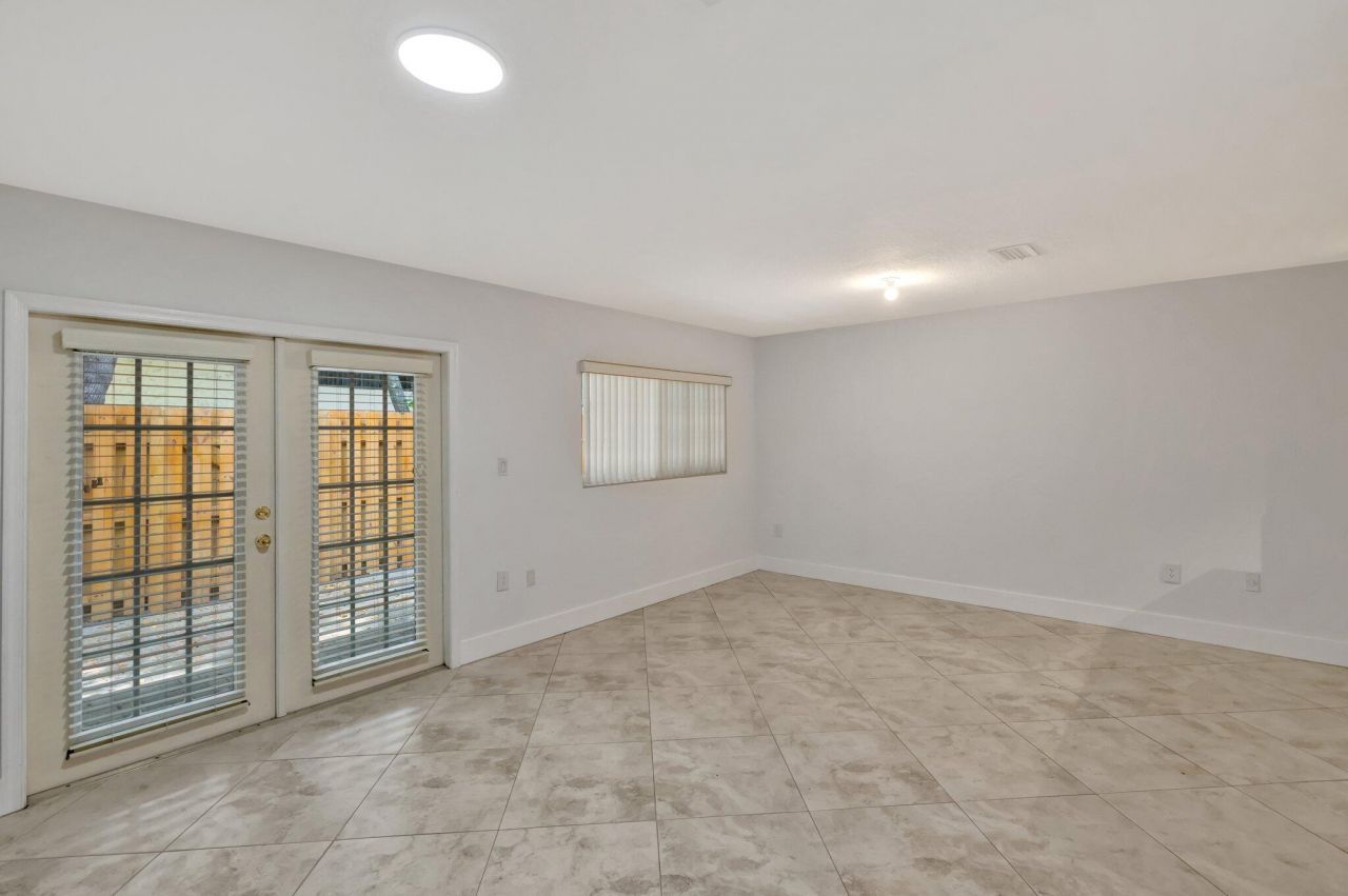 3055 Riverside Drive, Unit 3, Coral Springs, FL 33065 Photo