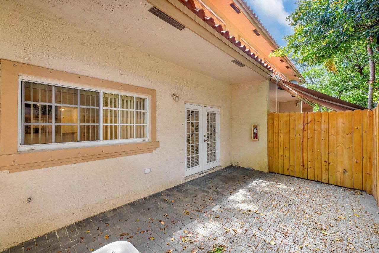 3055 Riverside Drive, Unit 3, Coral Springs, FL 33065 Photo