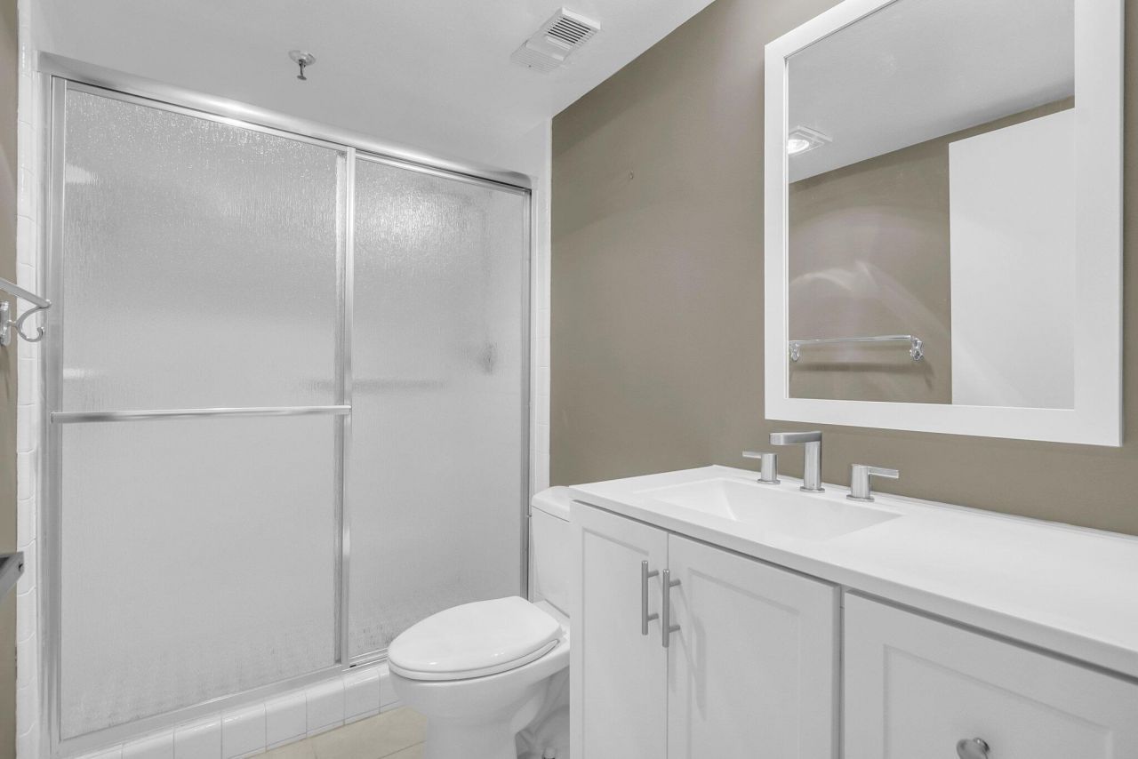 6895 Willow Wood Drive, Unit 1023, Boca Raton, FL 33434 Photo