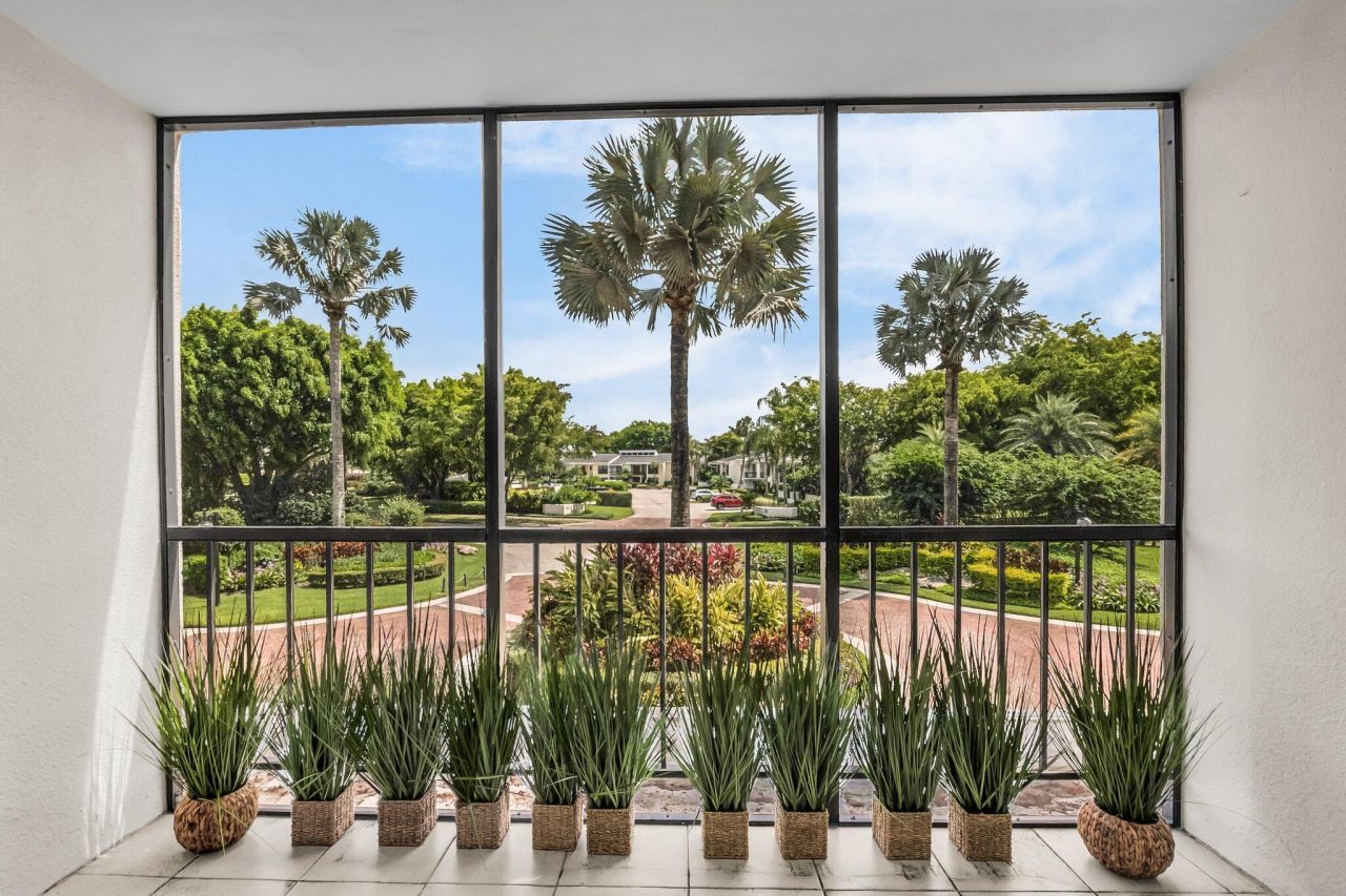 6895 Willow Wood Drive, Unit 1023, Boca Raton, FL 33434 Photo