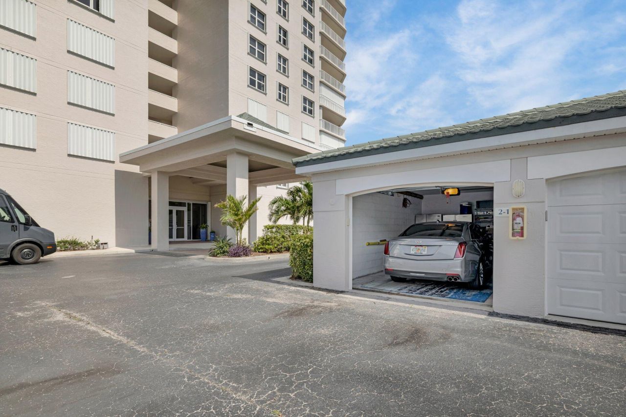 5049 N Highway A1a, Unit 1905, Hutchinson Island, FL 34949 Photo