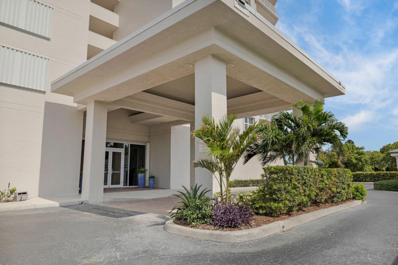 5049 N Highway A1a, Unit 1905, Hutchinson Island, FL 34949 Photo