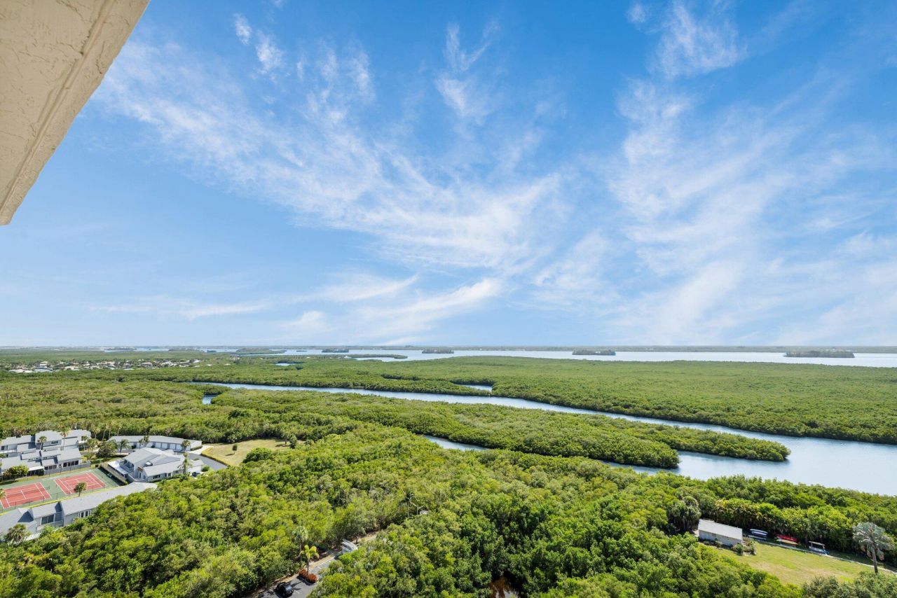 5049 N Highway A1a, Unit 1905, Hutchinson Island, FL 34949 Photo