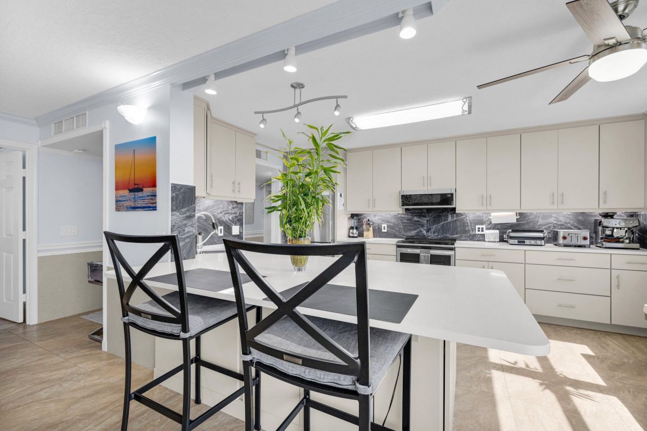 5049 N Highway A1a, Unit 1905, Hutchinson Island, FL 34949 Photo