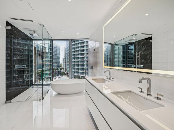 300 Biscayne Blvd Way, Unit 1907, Miami, FL 33131