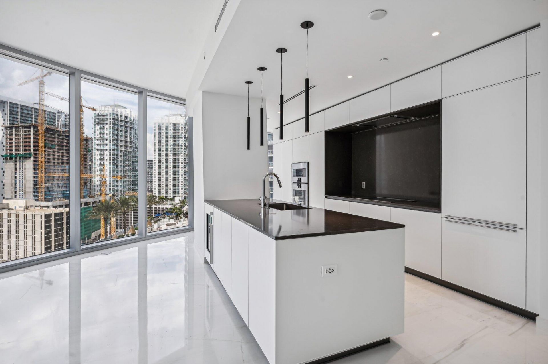 300 Biscayne Blvd Way, Unit 1907, Miami, FL 33131 Photo