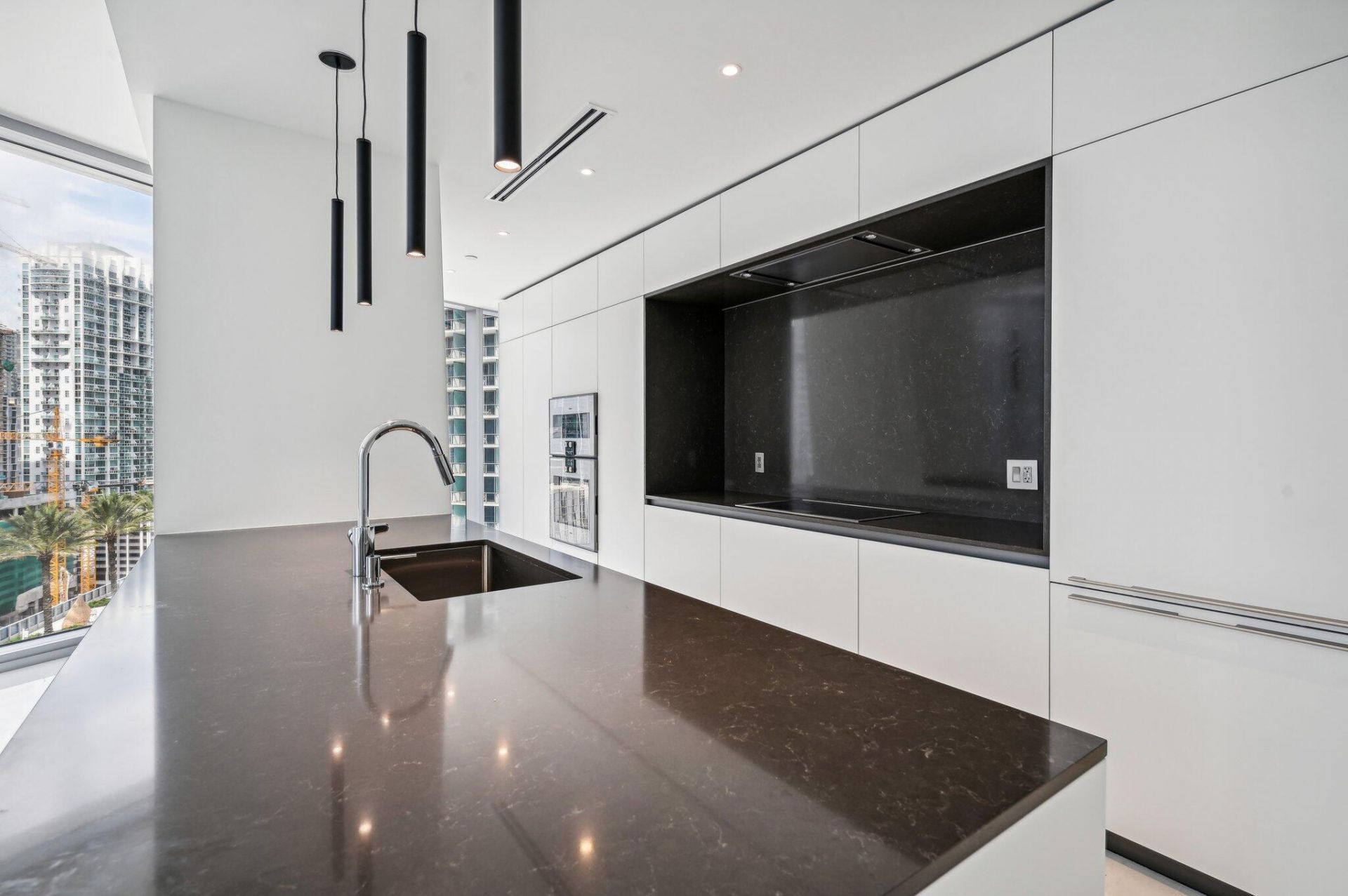 300 Biscayne Blvd Way, Unit 1907, Miami, FL 33131 Photo