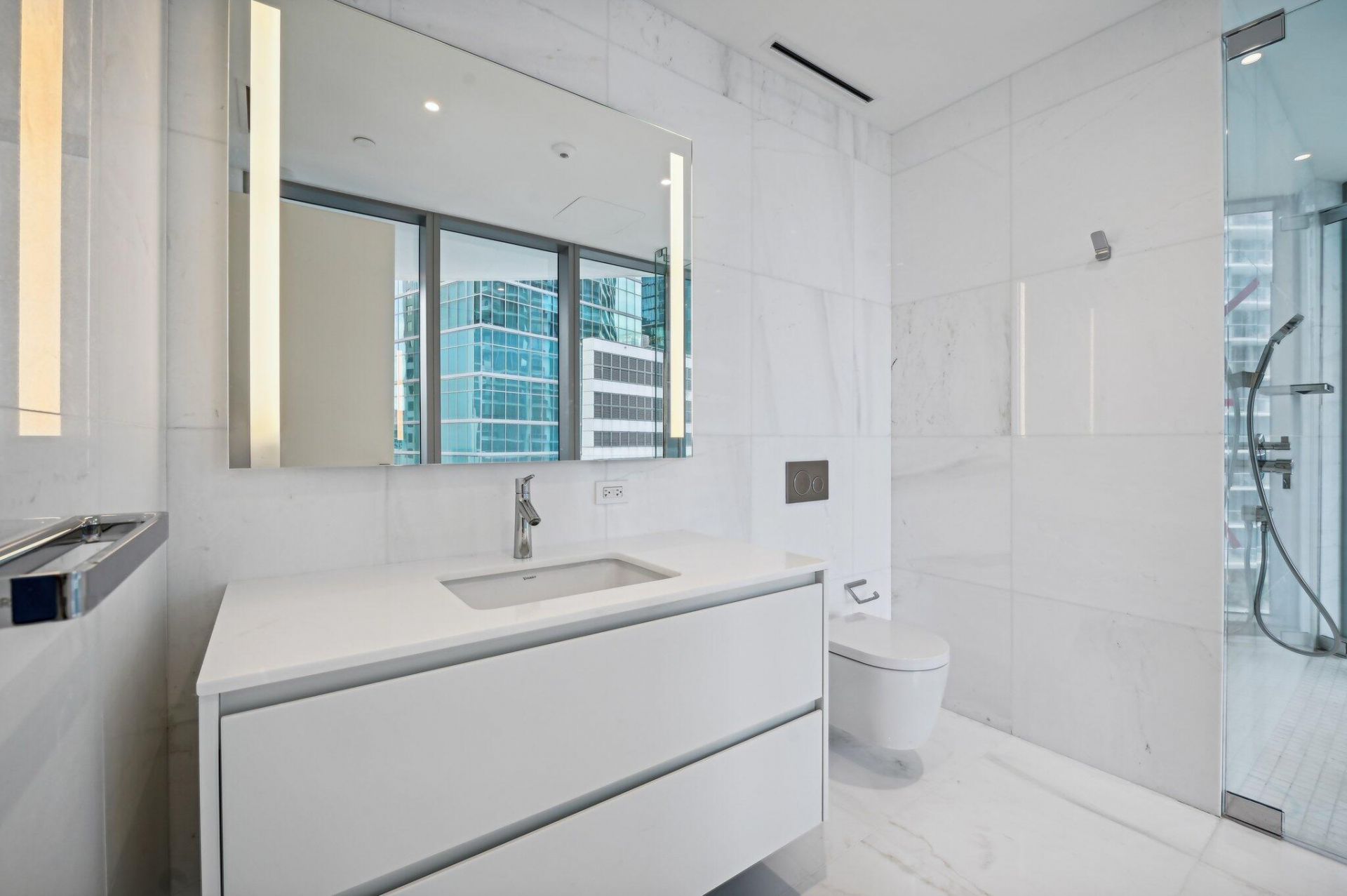 300 Biscayne Blvd Way, Unit 1907, Miami, FL 33131 Photo
