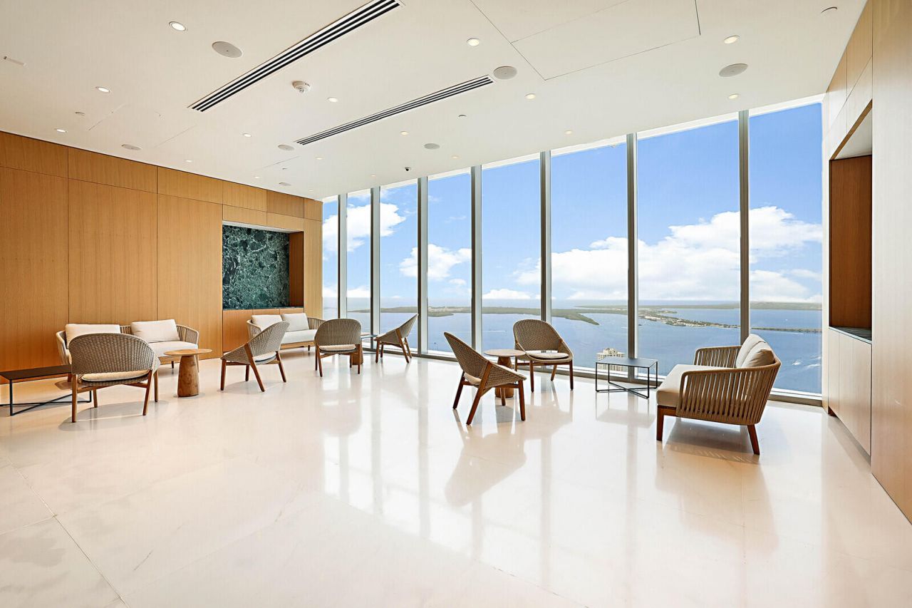 300 Biscayne Blvd Way, Unit 1907, Miami, FL 33131 Photo