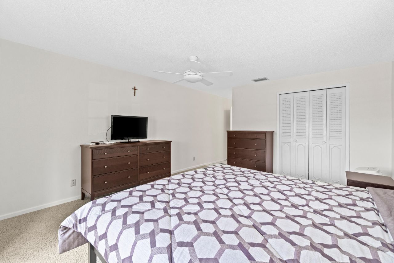 4858 Equestrian Road, Unit B, Boynton Beach, FL 33436 Photo