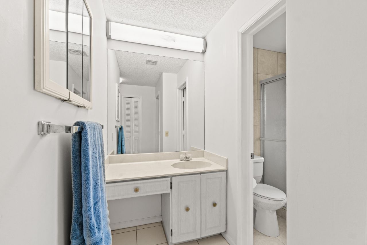 4858 Equestrian Road, Unit B, Boynton Beach, FL 33436 Photo