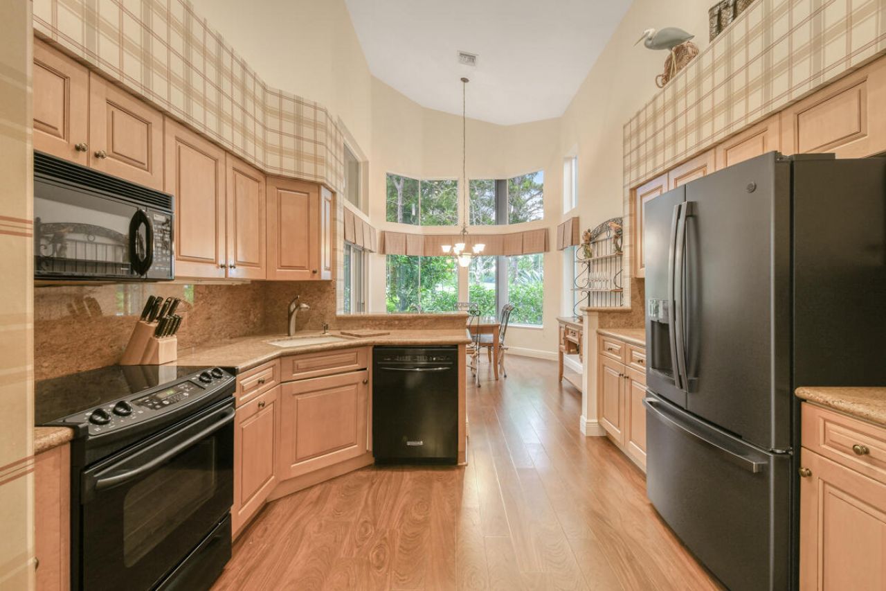 13312 NW Maplewood Road, Palm City, FL 34990 Photo