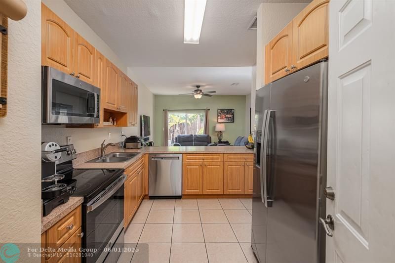 5048 SW 136th Avenue, Miramar, FL 33027 Photo