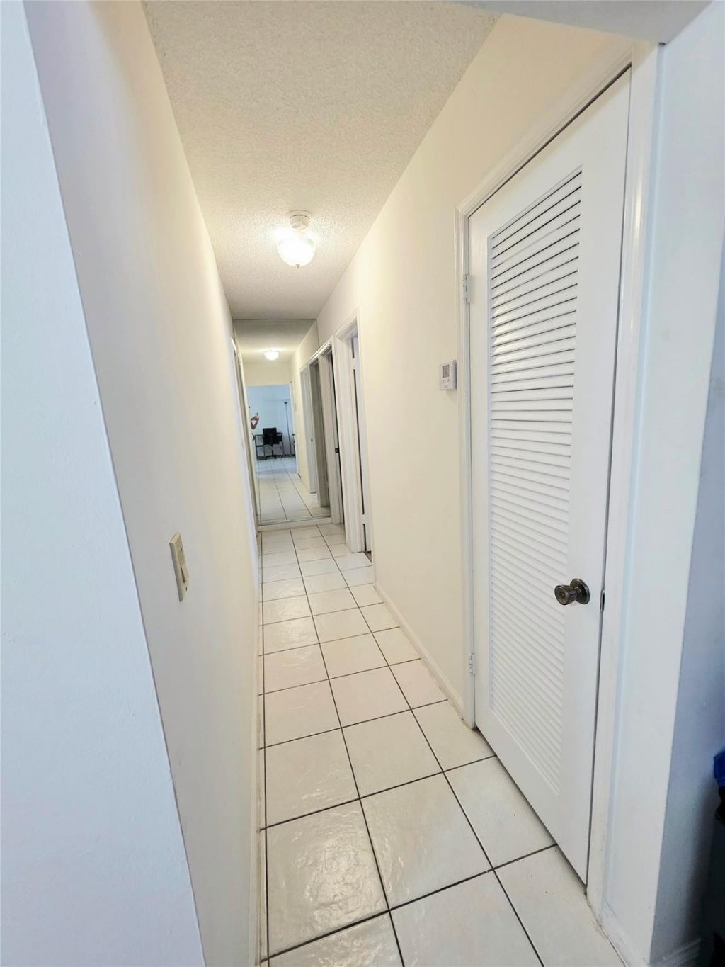 2230 NE 56th Place, Unit 208, Fort Lauderdale, FL 33308 Photo