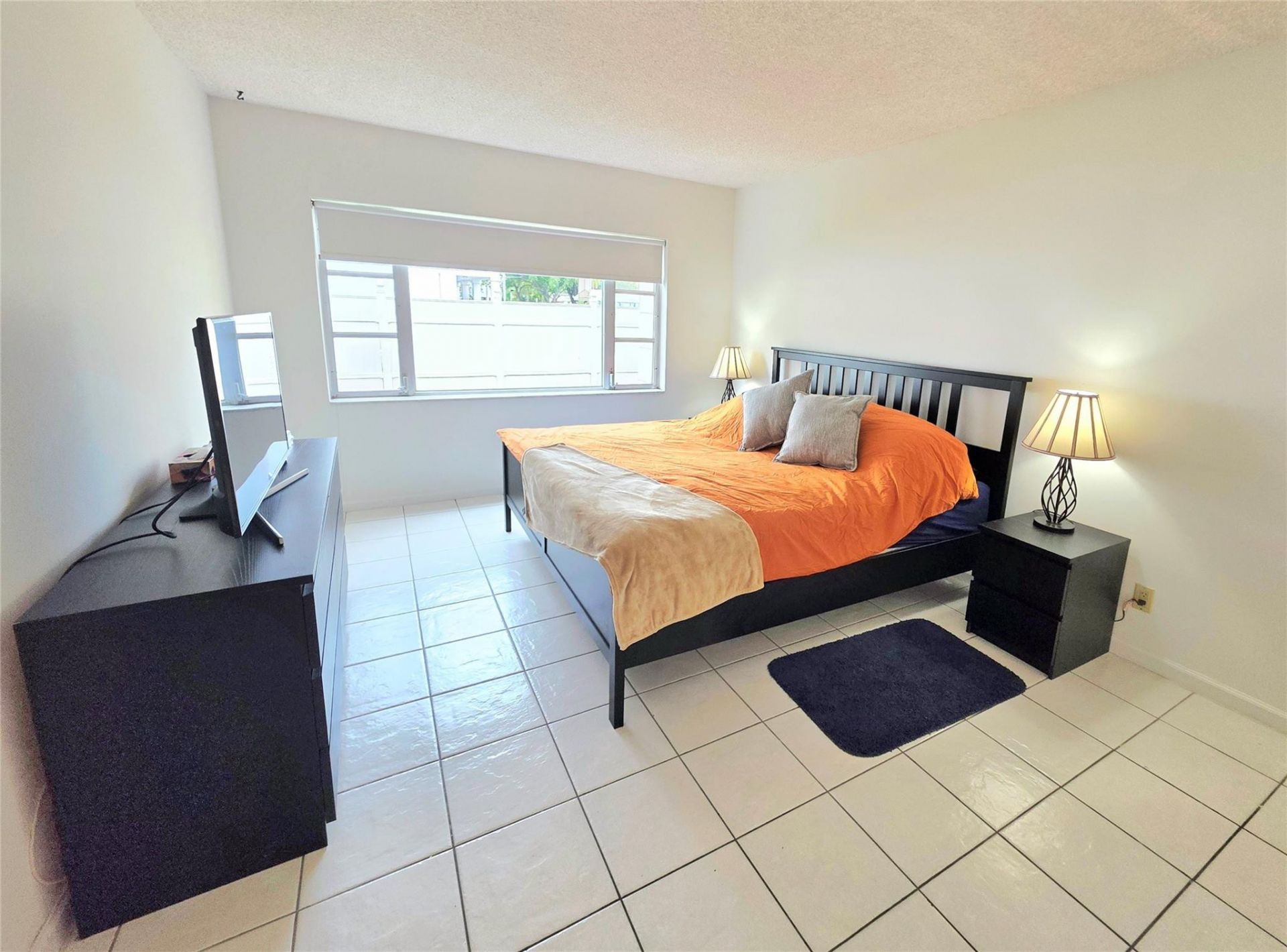 2230 NE 56th Place, Unit 208, Fort Lauderdale, FL 33308 Photo