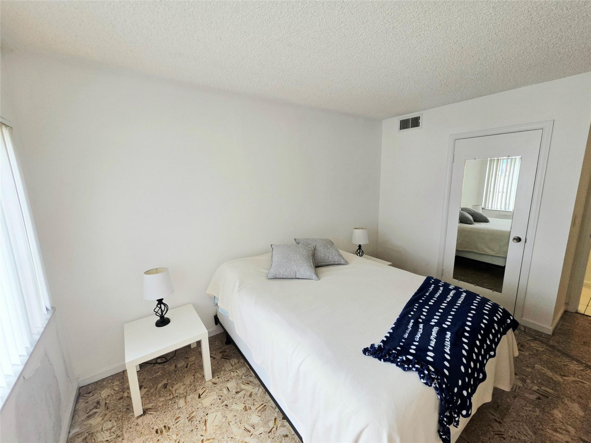 2230 NE 56th Place, Unit 208, Fort Lauderdale, FL 33308 Photo