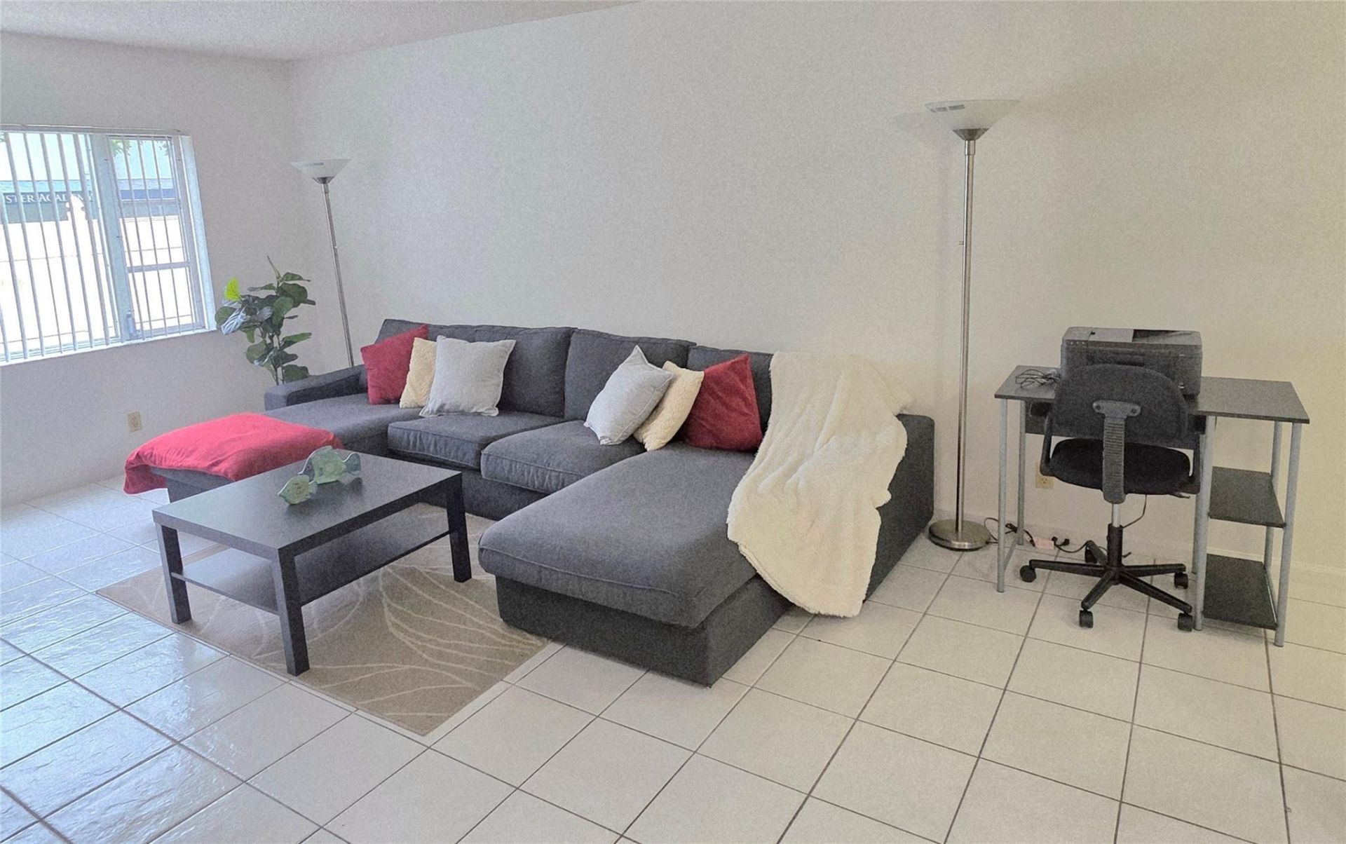 2230 NE 56th Place, Unit 208, Fort Lauderdale, FL 33308 Photo