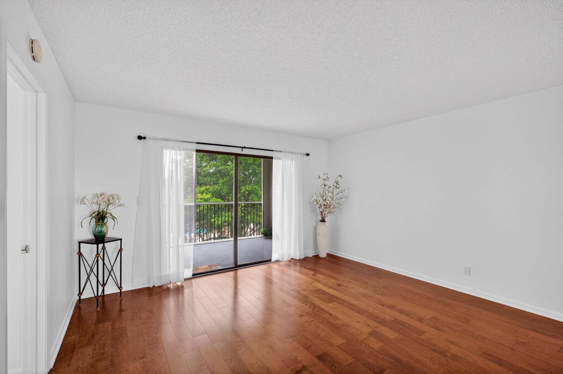 2112 S Cypress Bend Drive, Unit 401, Pompano Beach, FL 33069 Photo