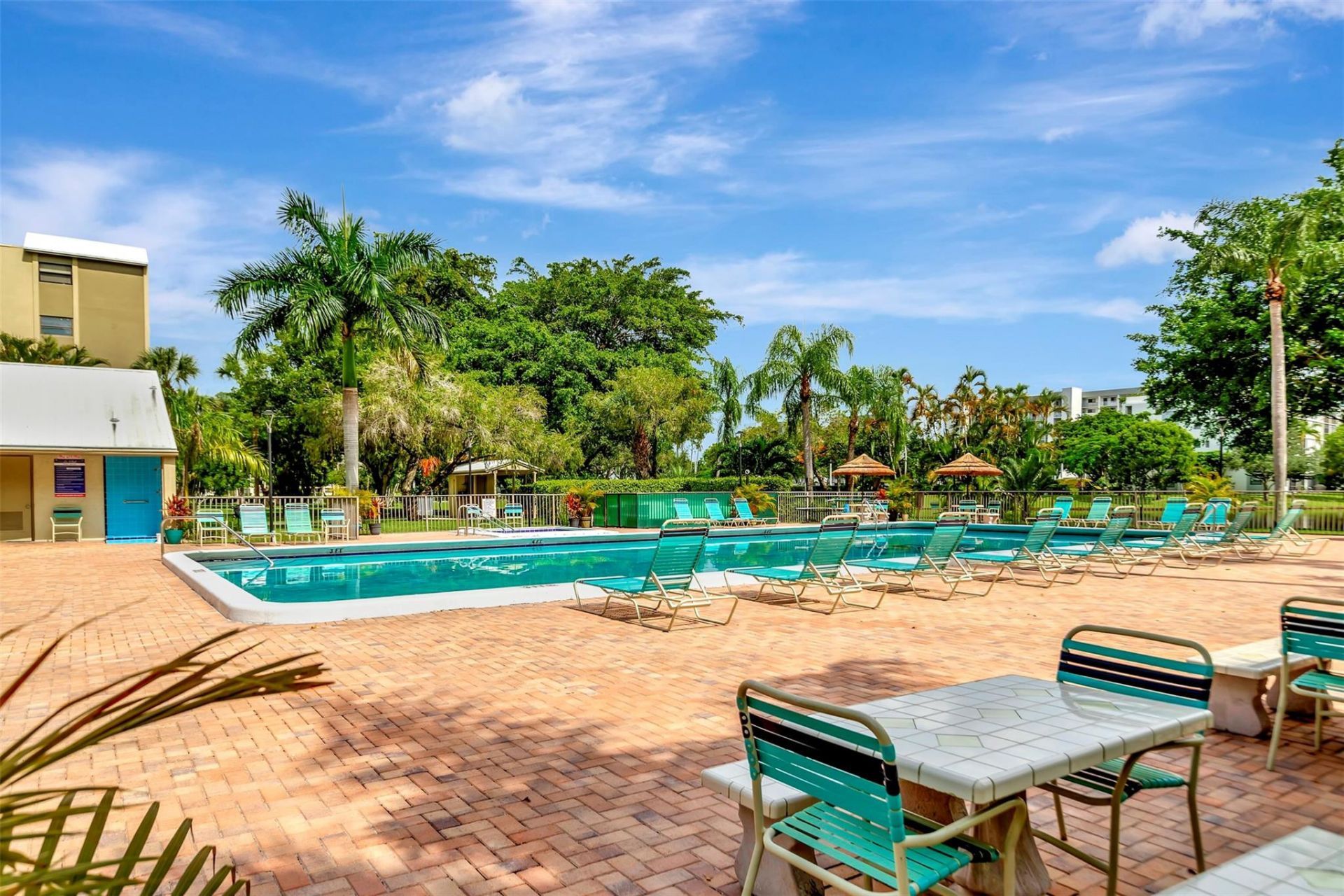 2112 S Cypress Bend Drive, Unit 401, Pompano Beach, FL 33069 Photo