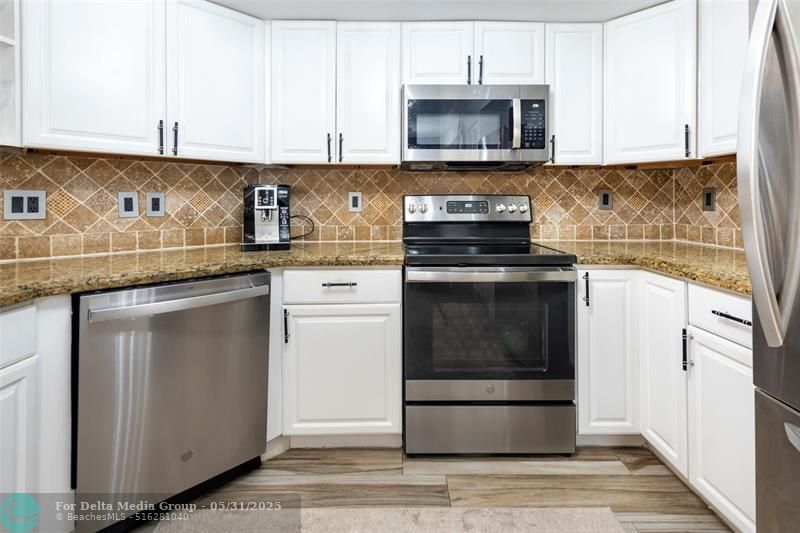 761 N Pine Island Road, Unit 106, Plantation, FL 33324 Photo