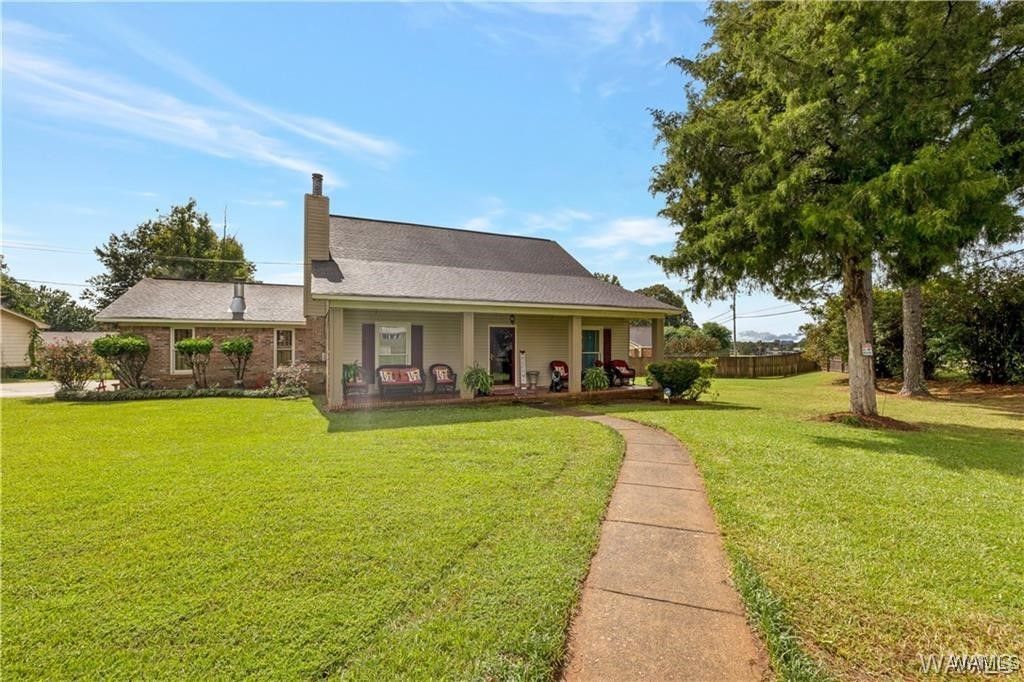 425 Countrywood Drive, Tuscaloosa, AL 35405 Main Photo