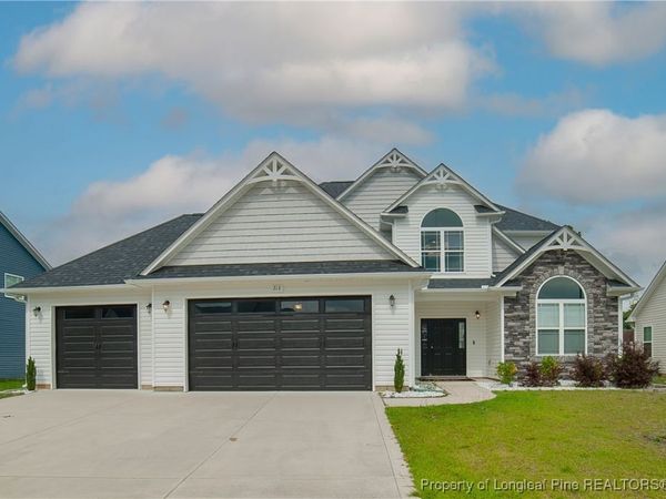 212 Stafford Avenue, Raeford, NC 28376
