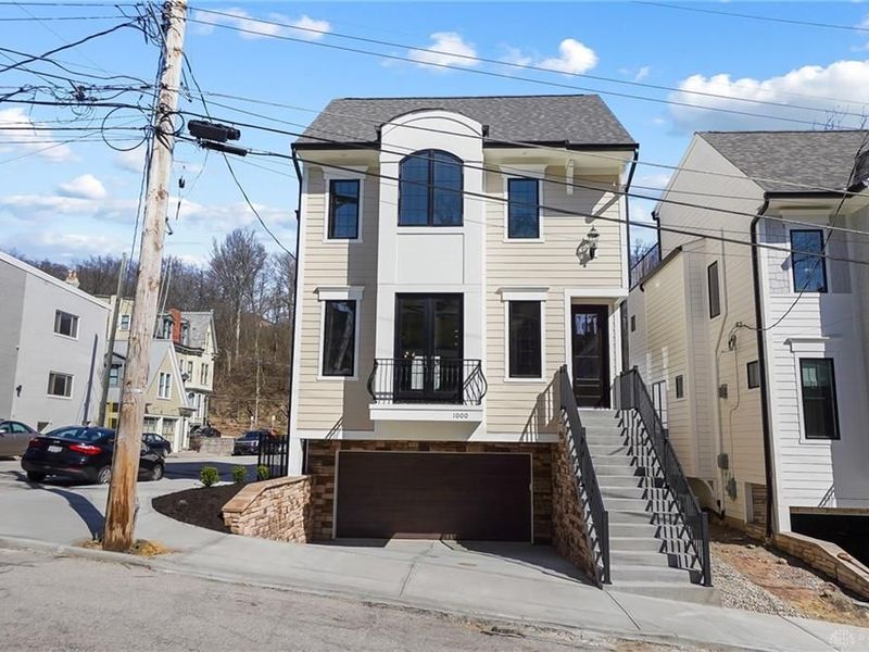 1000 Paradrome Street, Cincinnati, OH 45202 Photo 1