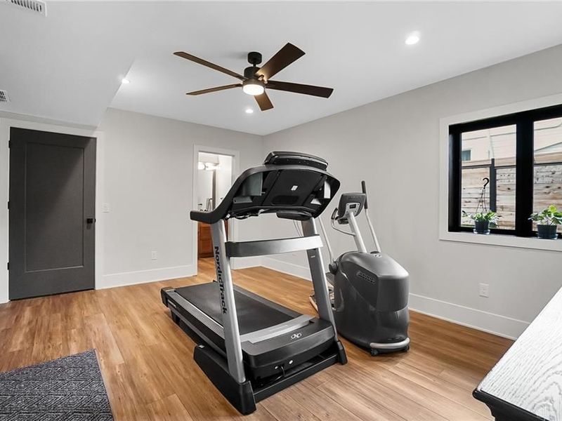 1000 Paradrome Street, Cincinnati, OH 45202 Photo 64