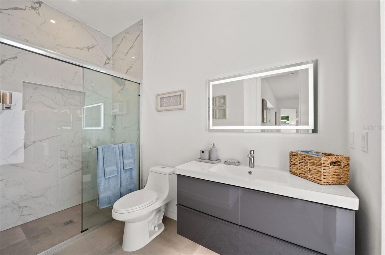 2365 Waldemere Street, Sarasota, FL 34239 Photo