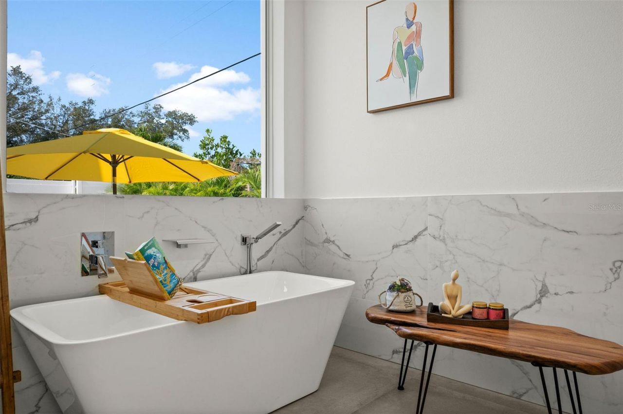 2375 Waldemere Street, Sarasota, FL 34239 Photo