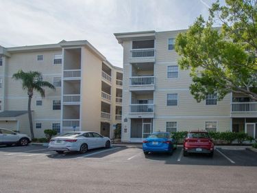 6817 STONES THROW CIRCLE N, Unit 17203, ST PETERSBURG, FL 33710