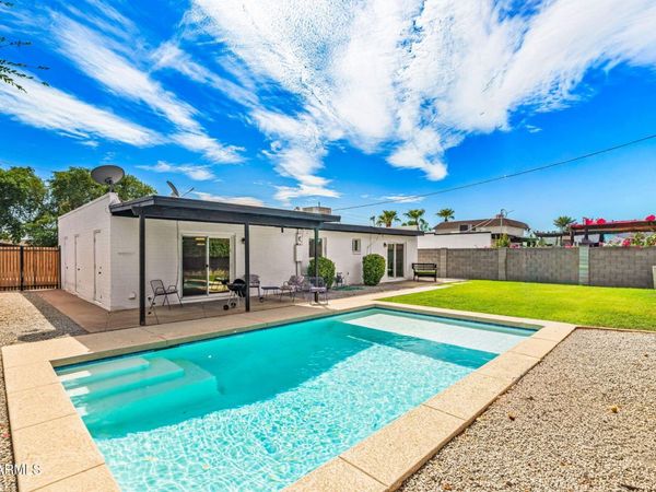 8326 E CRESTWOOD Way, Scottsdale, AZ 85250