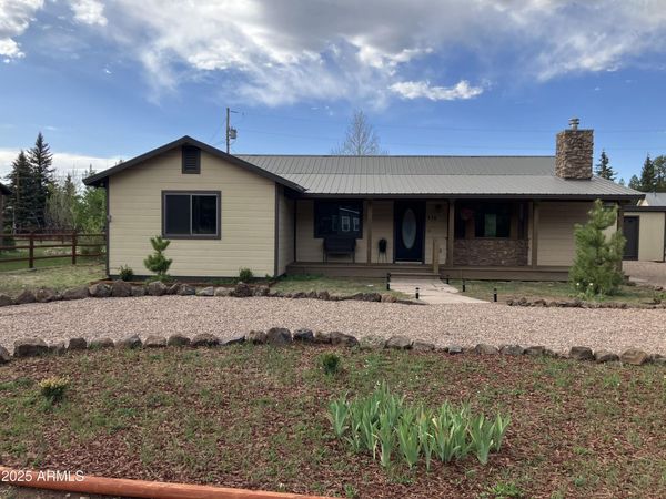 116 W Skyhook Road, Pinetop, AZ 85935