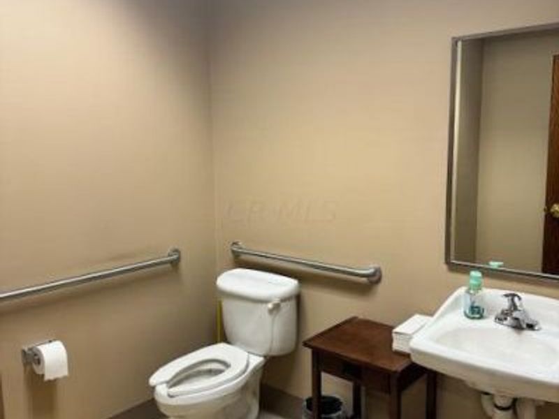 1580 Fishinger Road, Columbus, OH 43221 Photo 7