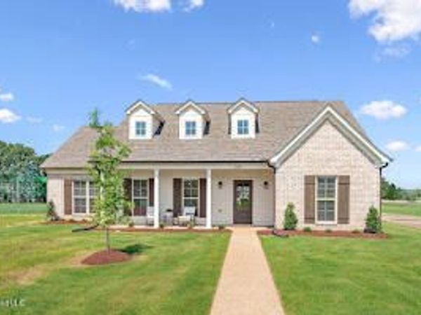 2111 Scott Meadows Lane, Hernando, MS 38632