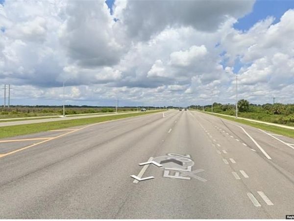 3320 Meadow RD, LEHIGH ACRES, FL 33974