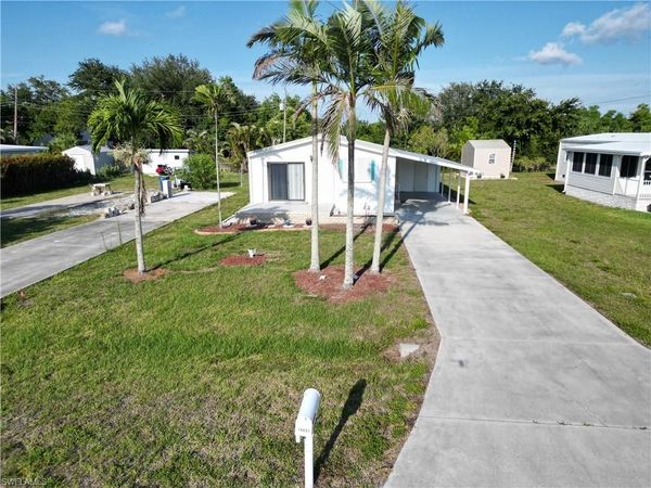 16091 Siesta DR, FORT MYERS, FL 33908
