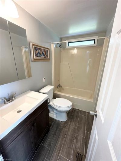 16091 Siesta Dr, Fort Myers, FL 33908 Photo
