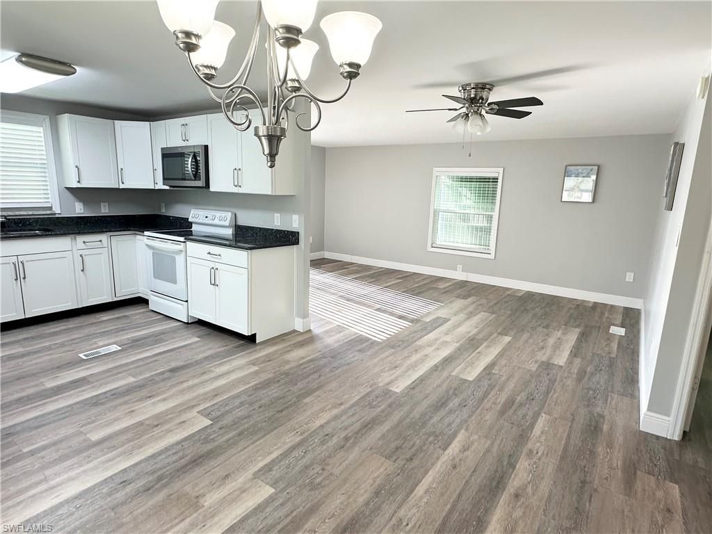 16091 Siesta Dr, Fort Myers, FL 33908 Photo