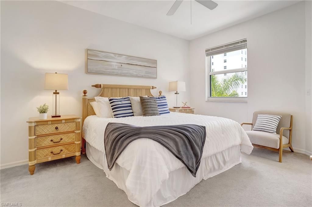 470 Launch Cir, Unit V-405, Naples, FL 34108 Photo