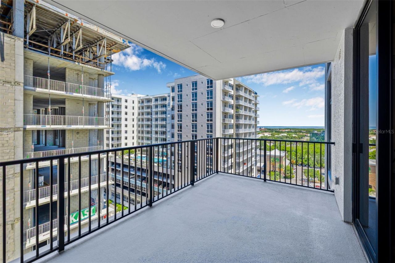 221 Main Street N, Unit 1102, Saint Petersburg, FL 33716 Photo