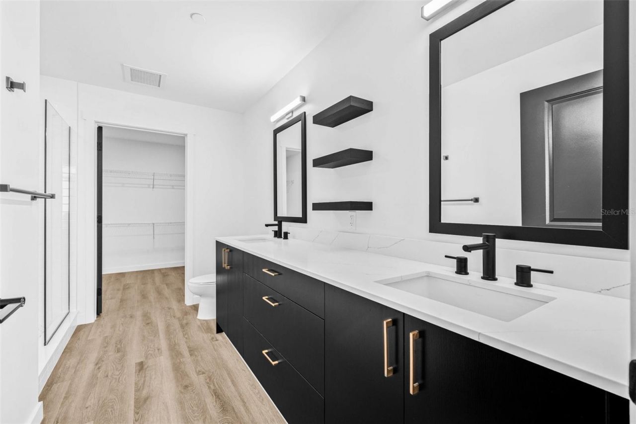 221 Main Street N, Unit 808, Saint Petersburg, FL 33716 Photo