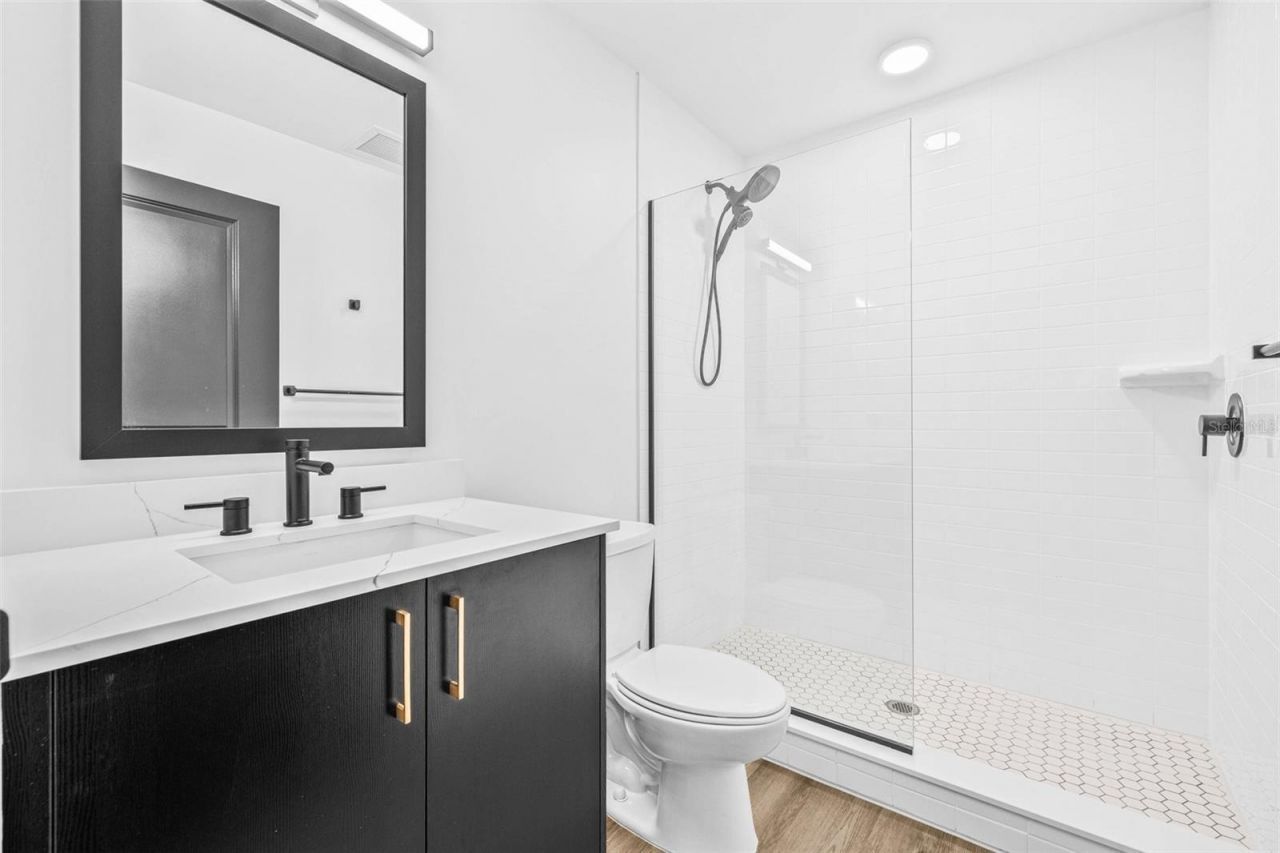 221 Main Street N, Unit 808, Saint Petersburg, FL 33716 Photo