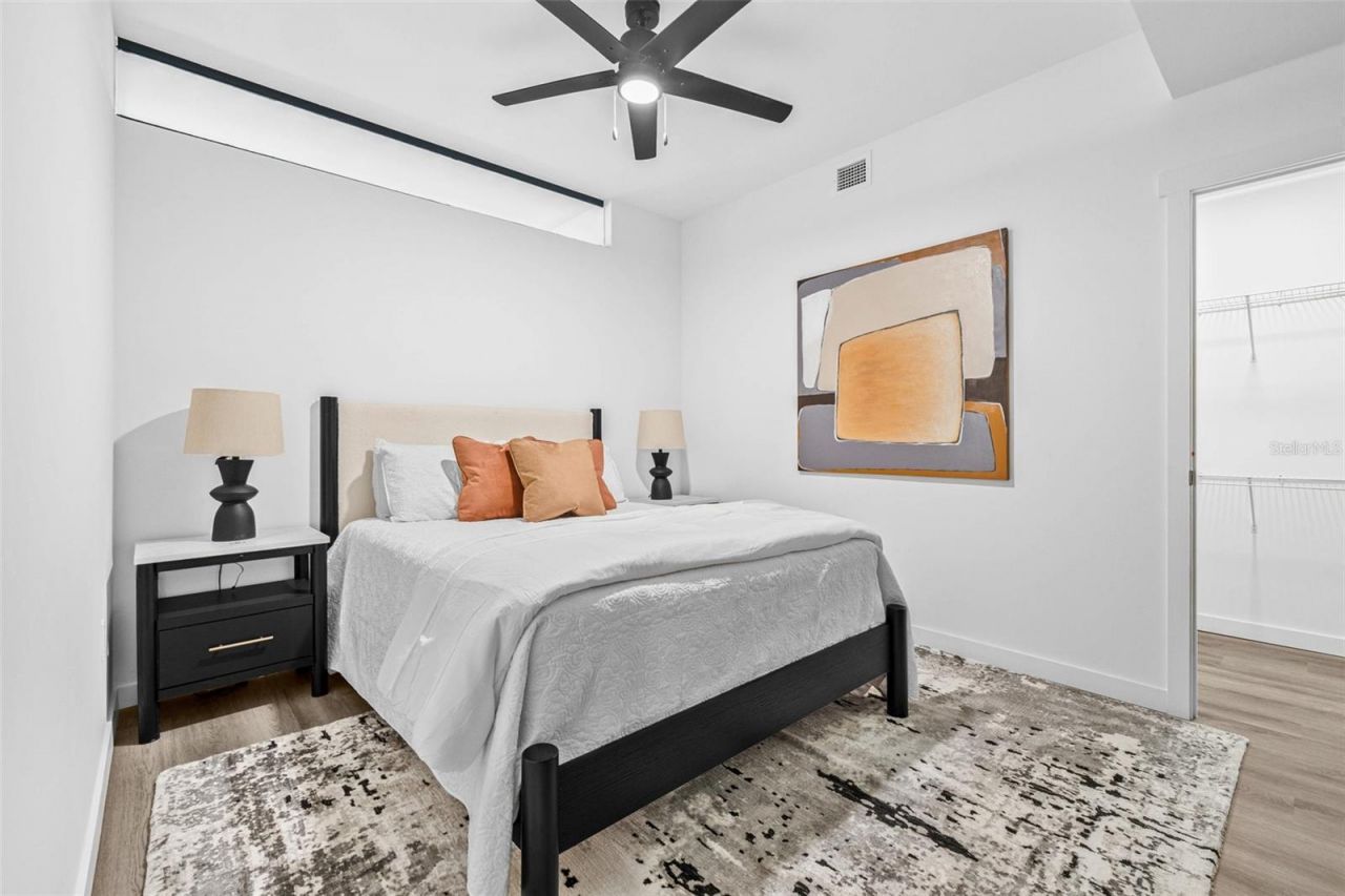 221 Main Street N, Unit 808, Saint Petersburg, FL 33716 Photo