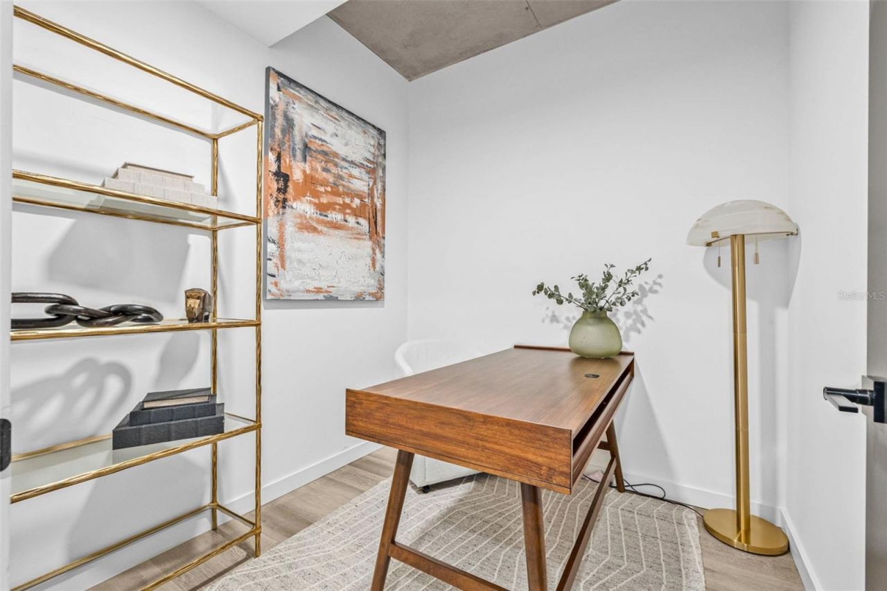 221 Main Street N, Unit 1217, Saint Petersburg, FL 33716 Photo